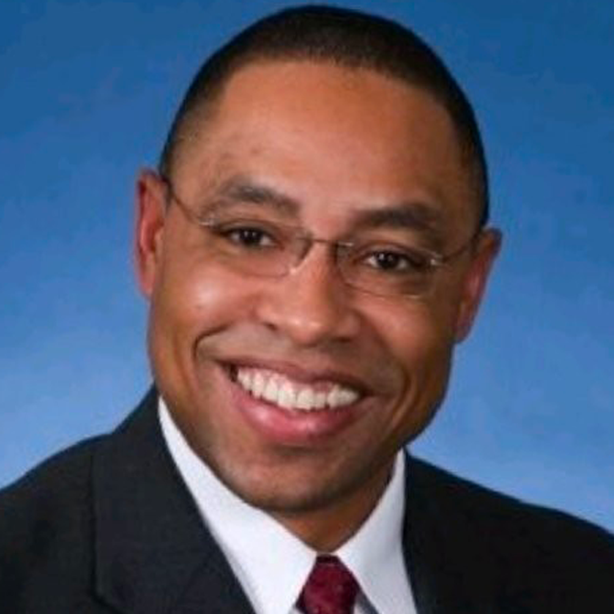 Carlton Saunders — Building Momentum Toward Licensing His Product Carlton Saunders Licensing Success